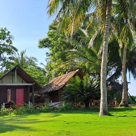 Bungalow Karimunjawa Esterno foto